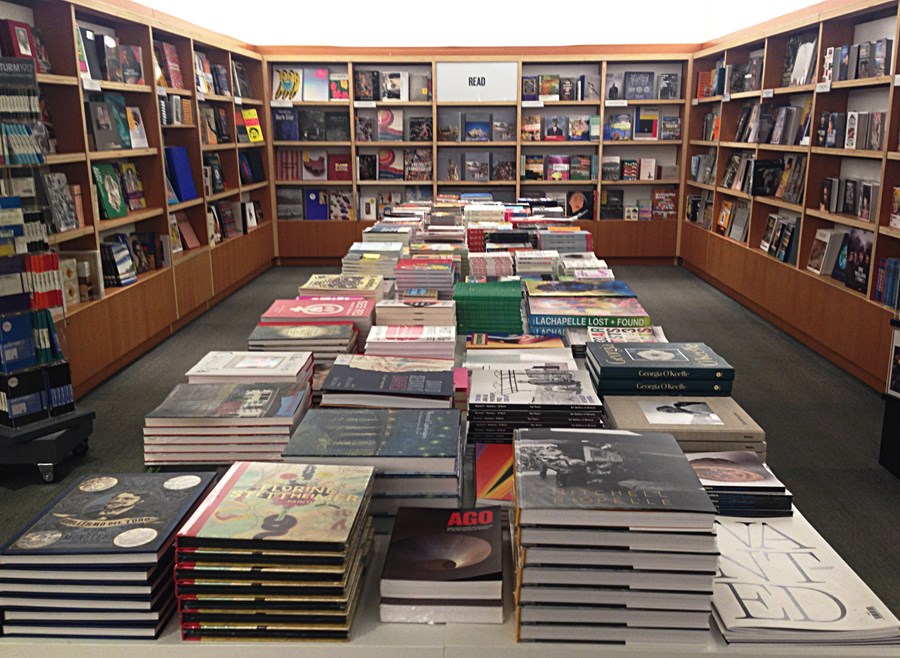 Book distribution across global retail platforms